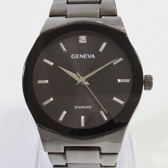 Geneva Men's Casual Watch Diamond At 12 Integrated Bracelet 42mm - Picture 6 of 13